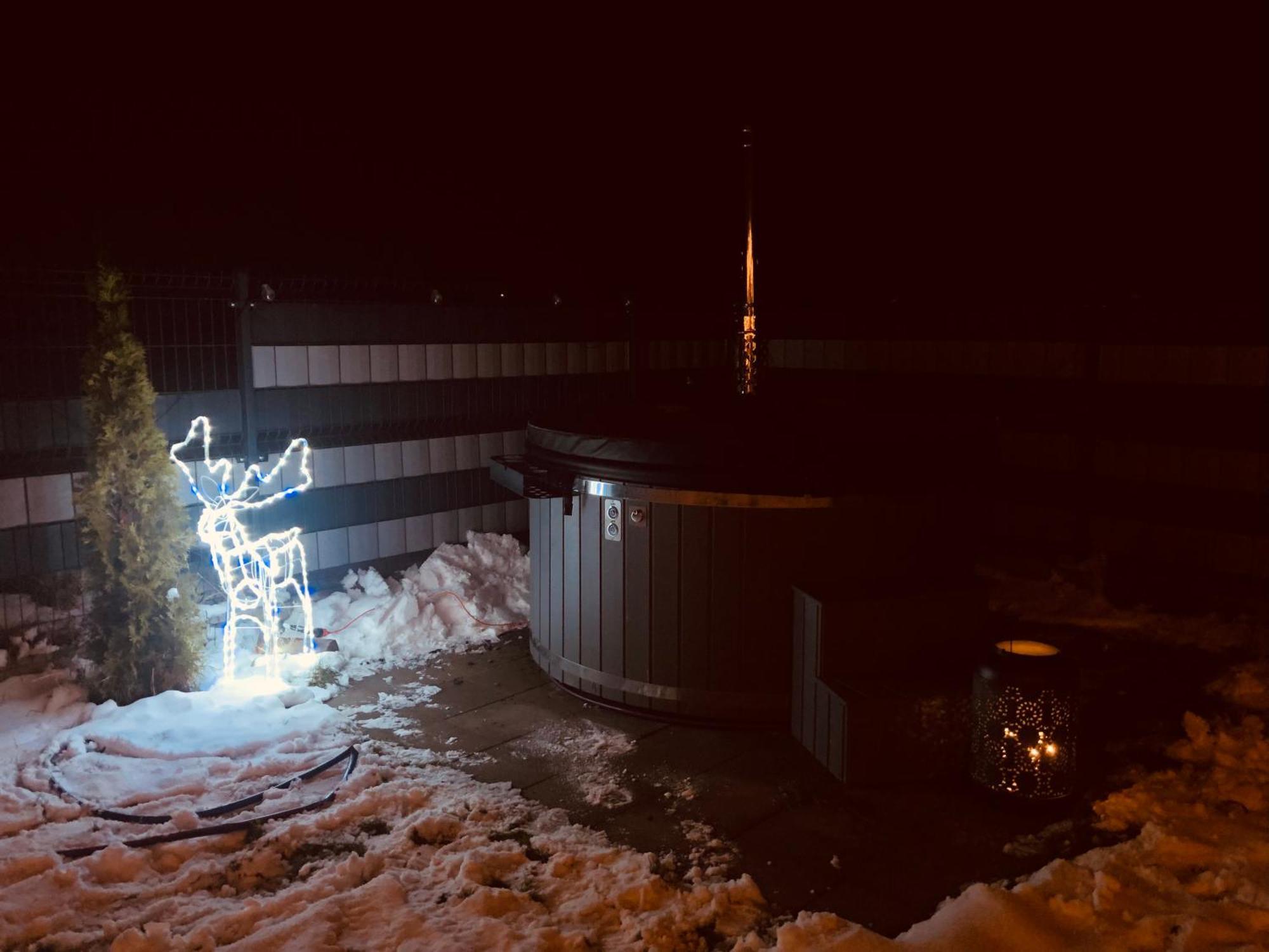 Jej I Jego - Eleganckie Domki Z Balia Na Wylacznosc Niewiesze Eksteriør billede